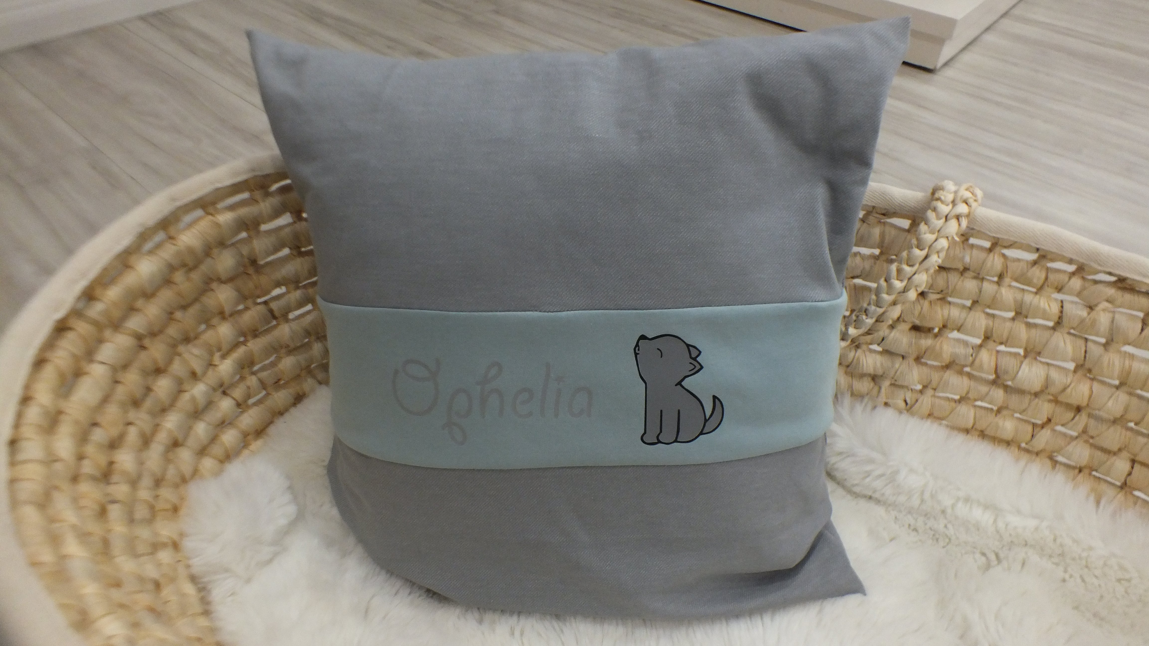 Kissen mit Name Jeans grau, Uni mint