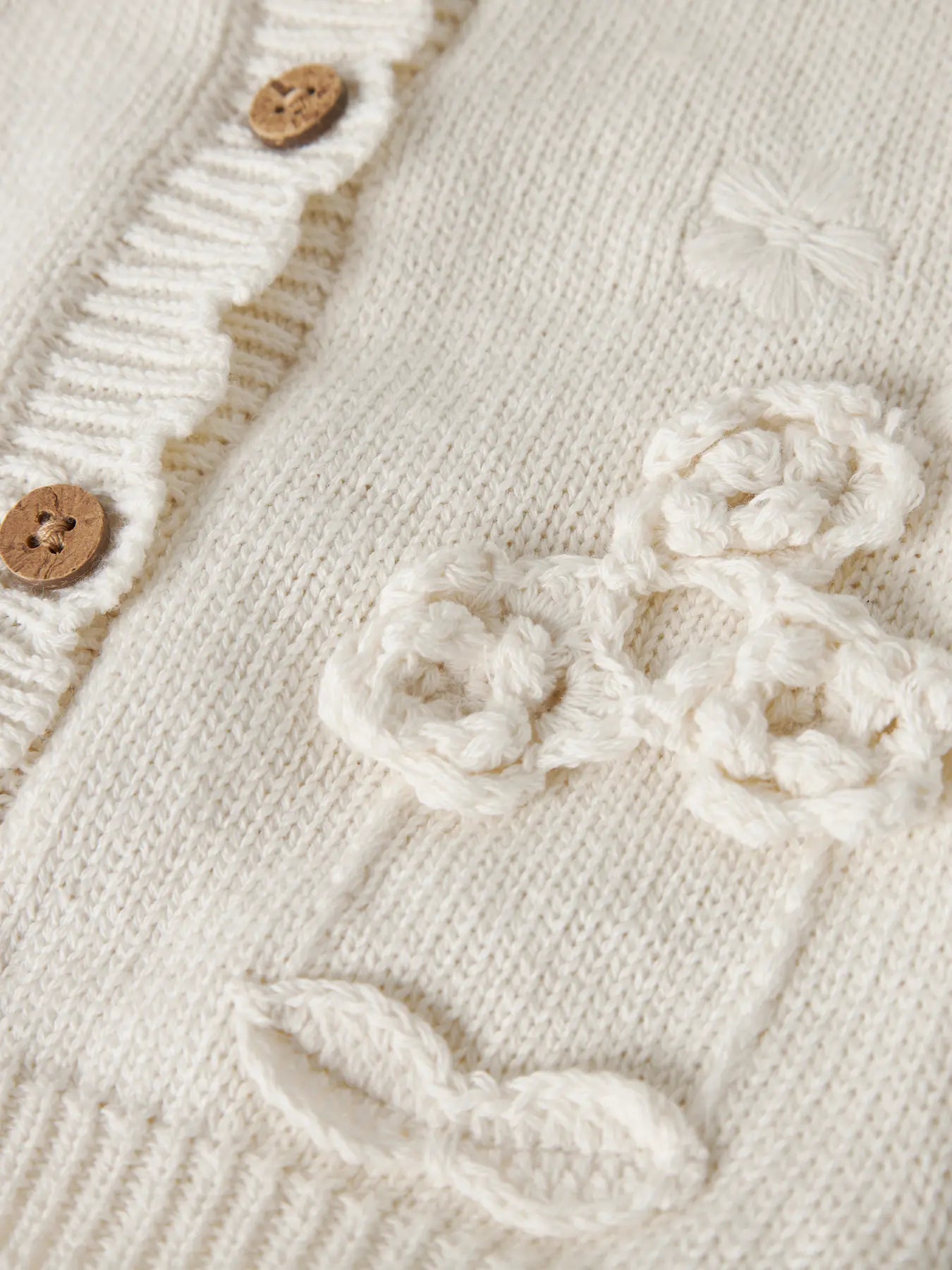 Lil' Atelier Strickjacke Blumen coconut milk