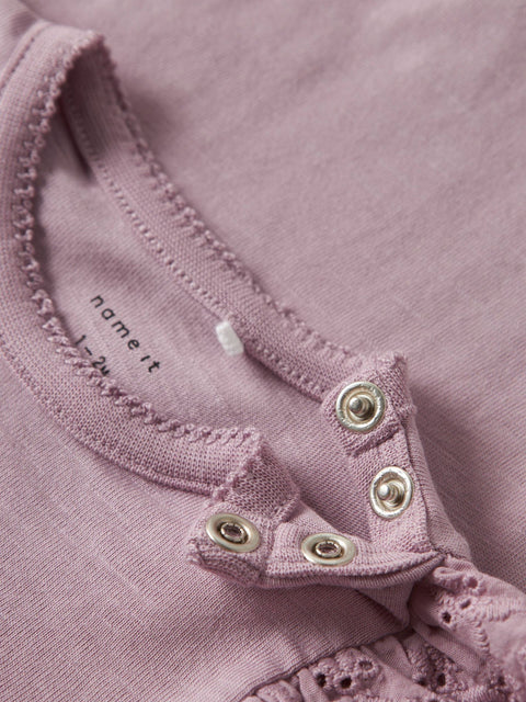 Name it Langarm Rüschen Body dawn pink