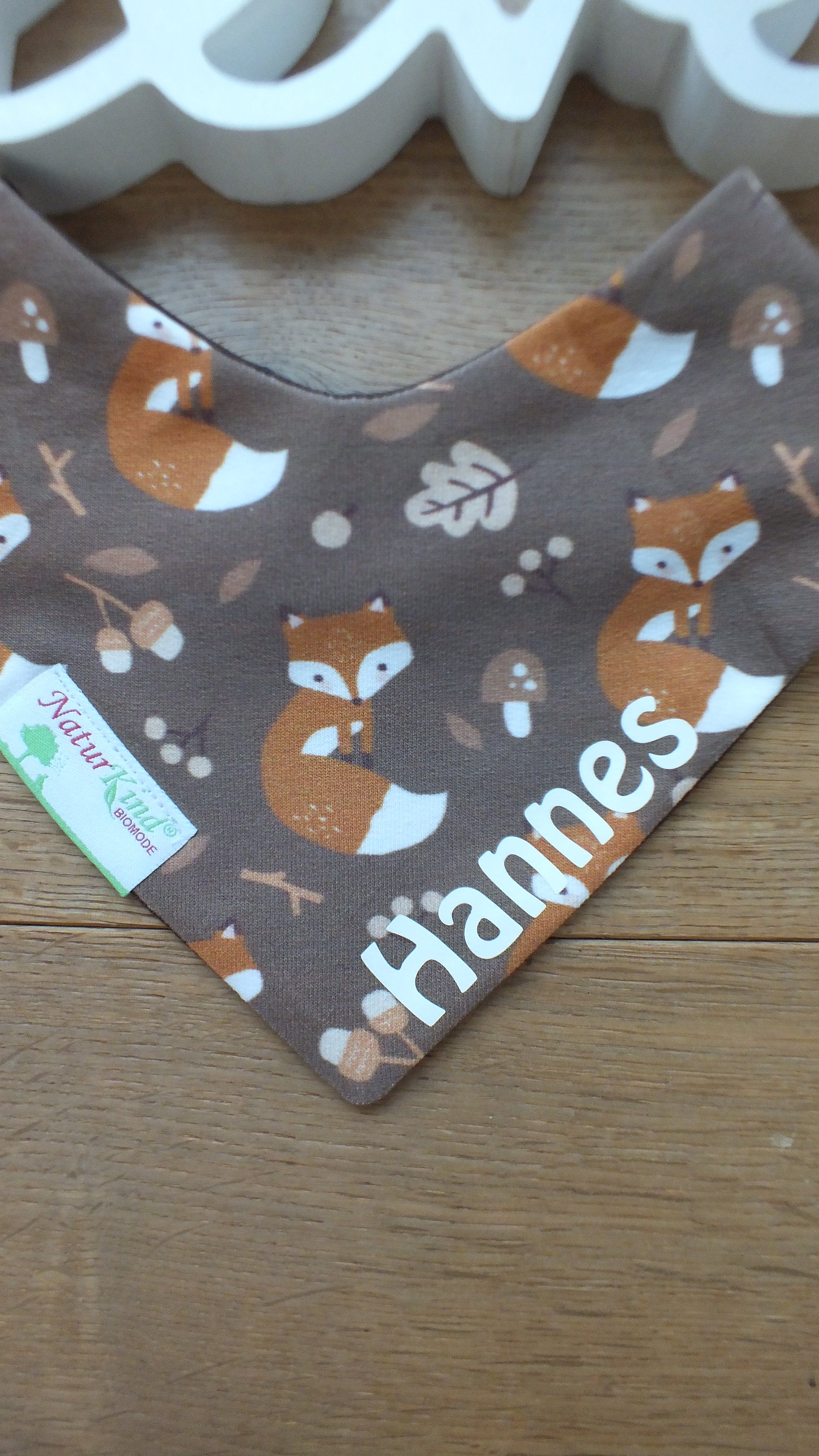 Wendehalstuch Boho Fuchs braun mit Name, Name weiß