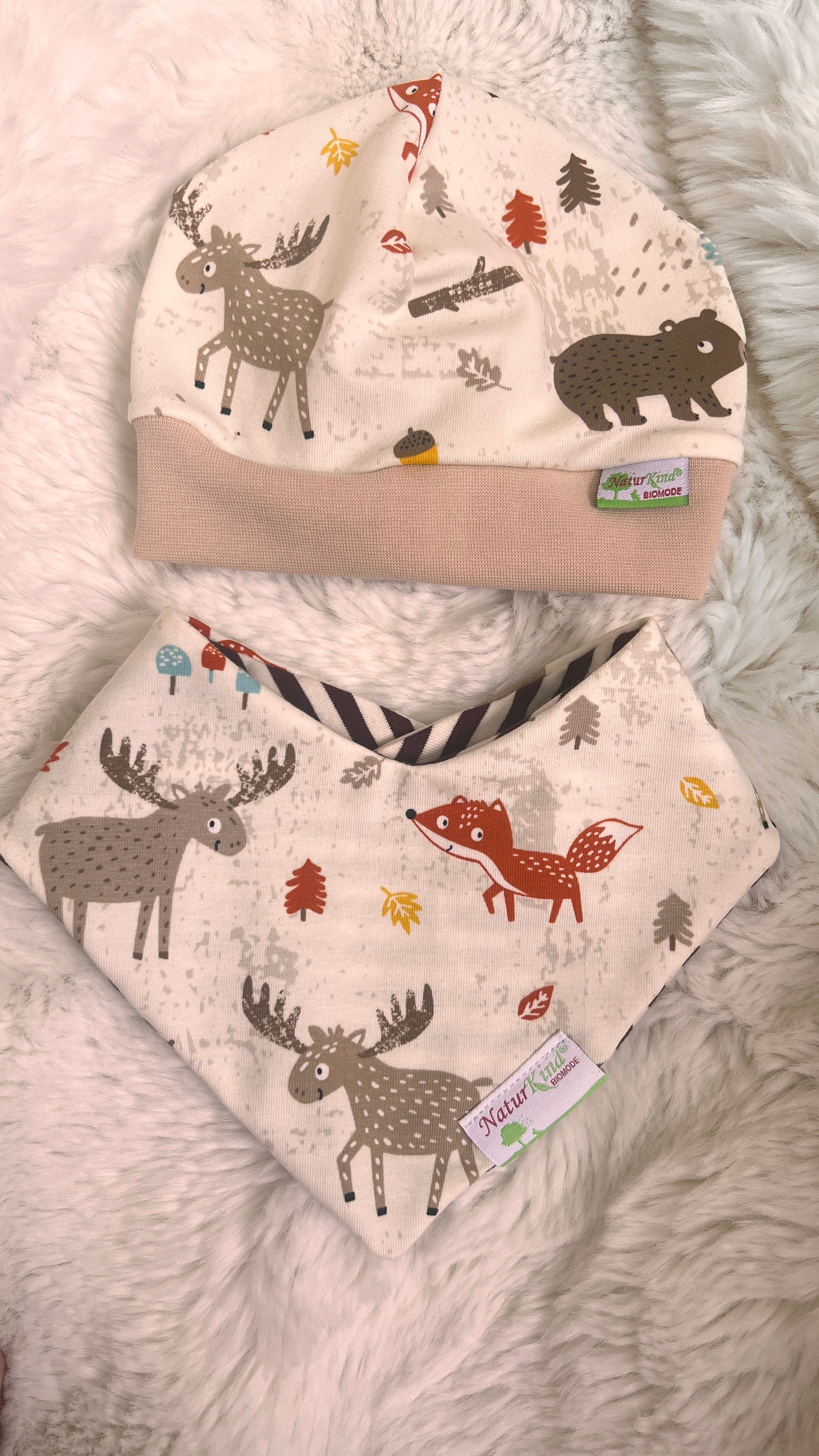 Bündchen Beanie Tierischer Wald beige