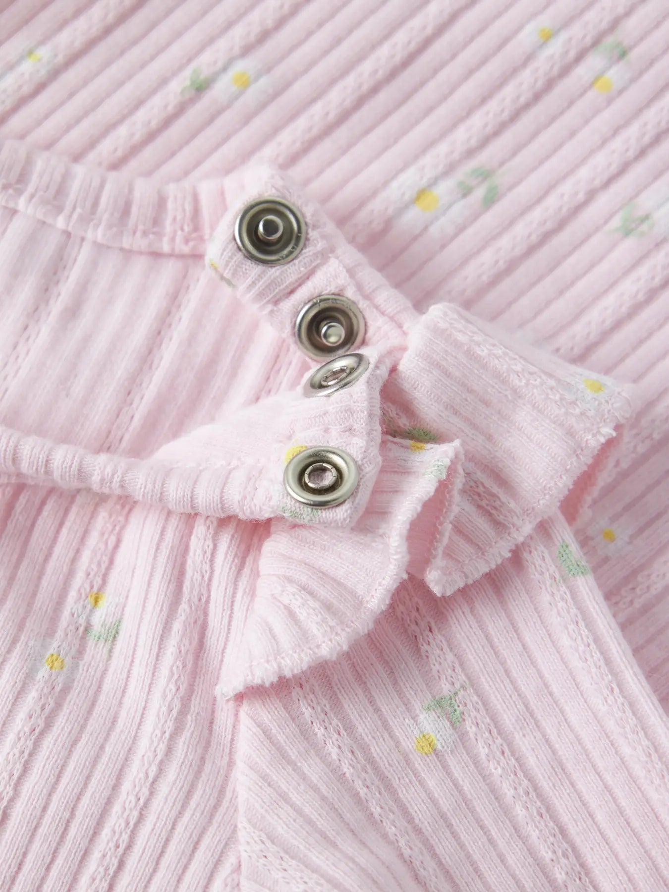 Name it Rüschen Rib Body Gänseblümchen zartrosa